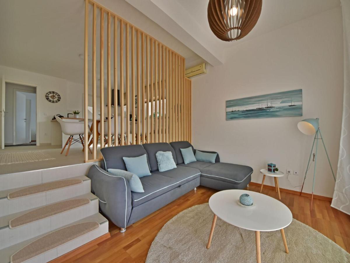 Apartment Cvit 2 By Interhome เคลโนวีซา ภายนอก รูปภาพ